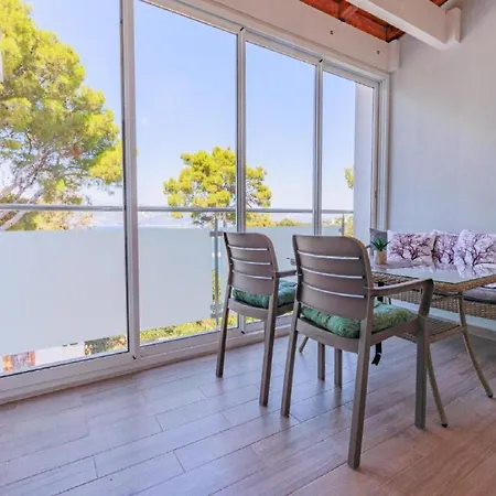 - Comfort Two-bedroom F5 * Lumbarda
